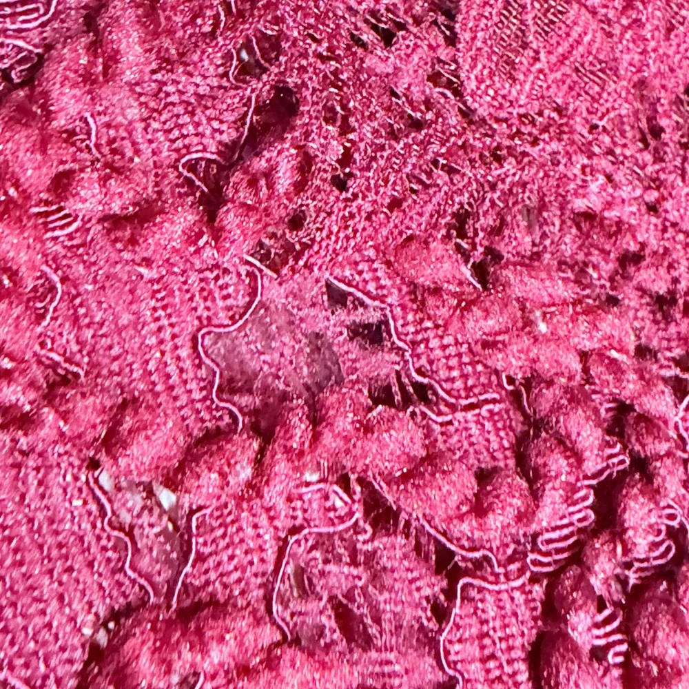 Zara Trafaluc Burgundy Lace Short Sleeve Crop Top Medium